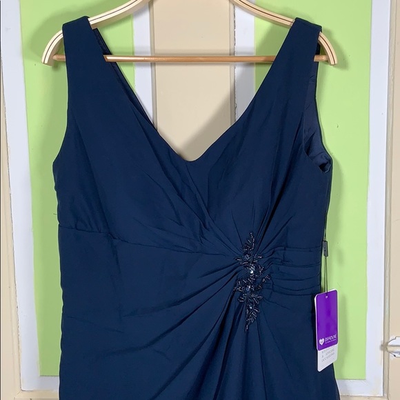 JJ’s House navy sleeveless chiffon cocktail formal - Picture 2 of 6